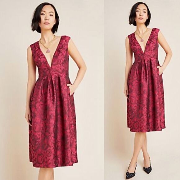 💯 HUTCH RED DRESS - Picture 1 of 5